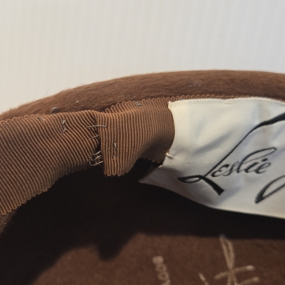 Vintage Ladies Hat Leslie James Felt Hat Copper Red 1950s 1970s Fedora Beret main image 13